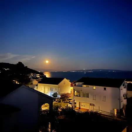 Abg Ciovo Apartment