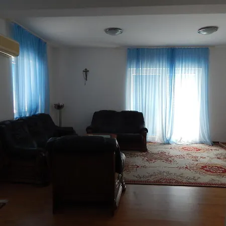 Abg Ciovo Apartment *
